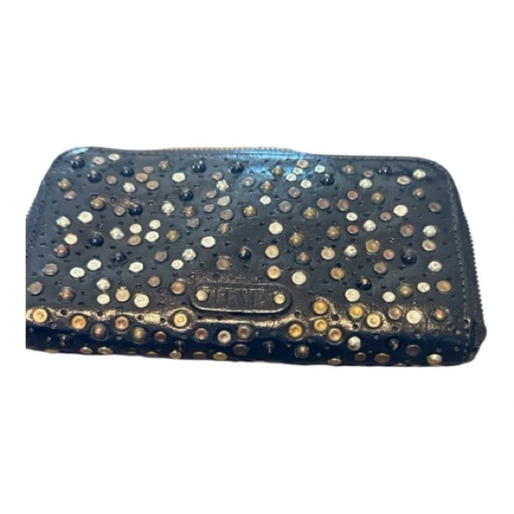 FRYE (rare!) Deborah Studded Black Leather Zip-around Wallet - Picture 1 of 7